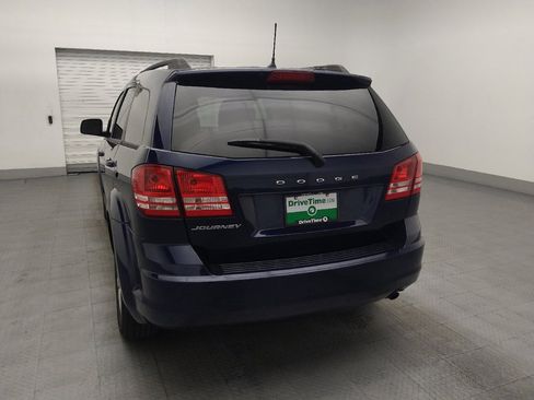 Used 2019 Dodge Journey SE FWD image 6