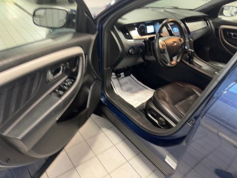 Used 2016 Ford Taurus SEL w/ Equipment Group 201A image 13