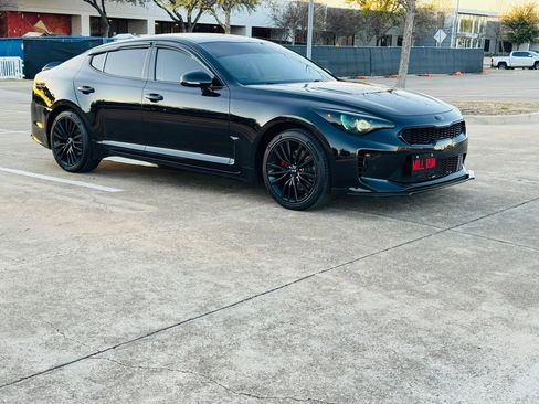 Used 2019 Kia Stinger AWD/4WD image 3