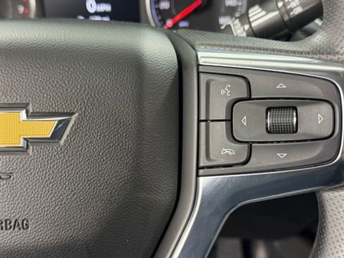 Used 2023 Chevrolet Blazer LT AWD/4WD image 22