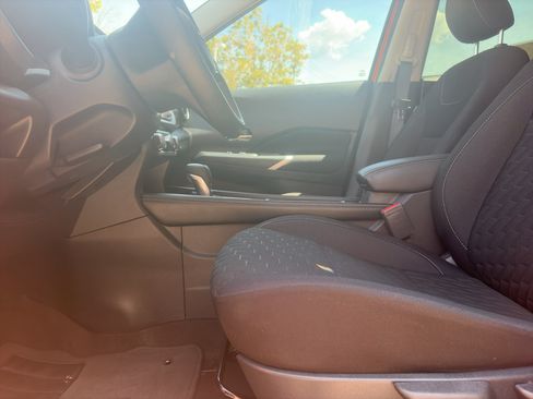 Used 2023 Nissan Kicks SV FWD image 18