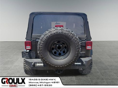 Used 2008 Jeep Wrangler X AWD/4WD image 5