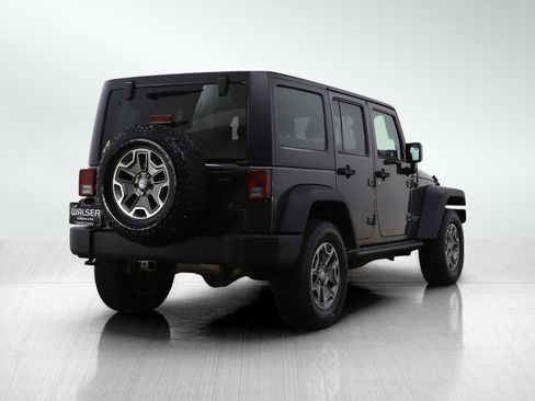 Used 2016 Jeep Wrangler Unlimited Rubicon w/ Connectivity Group image 5