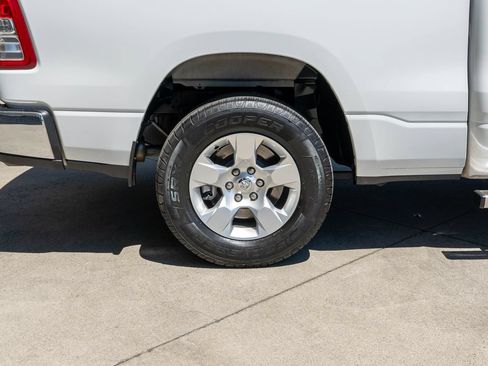 Used 2020 RAM 1500 Big Horn AWD/4WD image 33