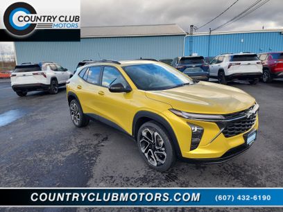 Certified 2024 Chevrolet Trax RS w/ Sunroof Package