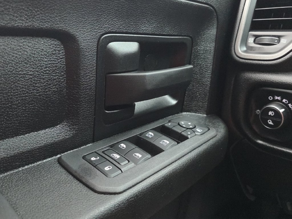 Used 2025 RAM 2500 Tradesman AWD/4WD image 9