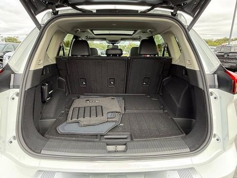 New 2026 Nissan Rogue Platinum w/ Platinum Premium Package image 17