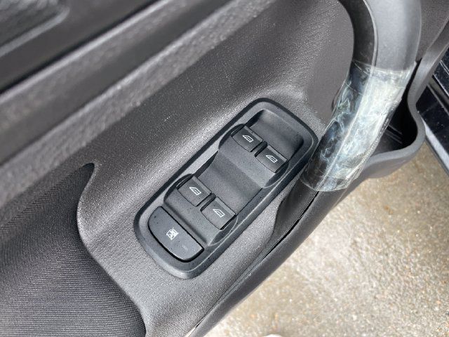 Used 2015 Ford Fiesta SE FWD image 21