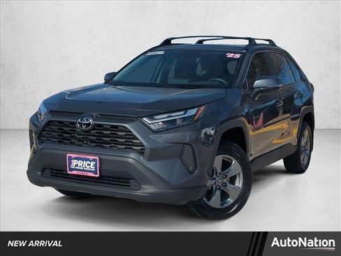 Used 2025 Toyota RAV4 XLE w/ Convenience Package image 1