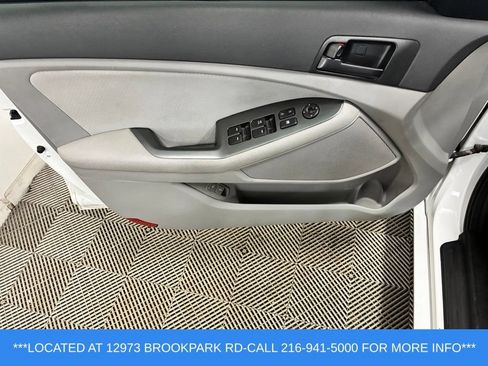 Used 2013 Kia Optima LX FWD image 8