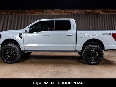 Used 2025 Ford F150 Platinum w/ Equipment Group 702A High image 6