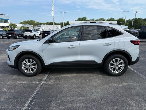 Used 2025 Ford Escape Active AWD/4WD image 8