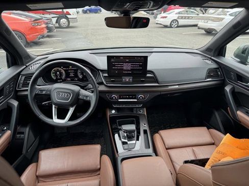 Certified 2023 Audi Q5 e Premium Plus w/ Premium Plus Package AWD/4WD image 11