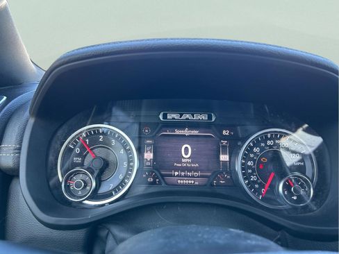 Certified 2021 RAM 1500 Laramie image 9