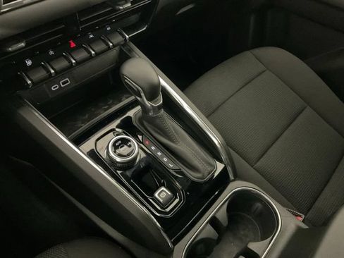 Used 2025 GMC Canyon Elevation w/ Convenience Package AWD/4WD image 15