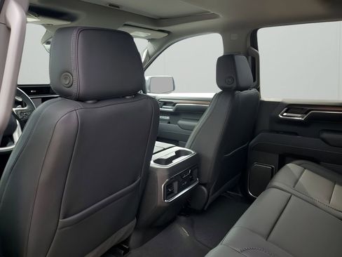 New 2026 GMC Sierra 1500 Denali w/ Denali Reserve Package image 18
