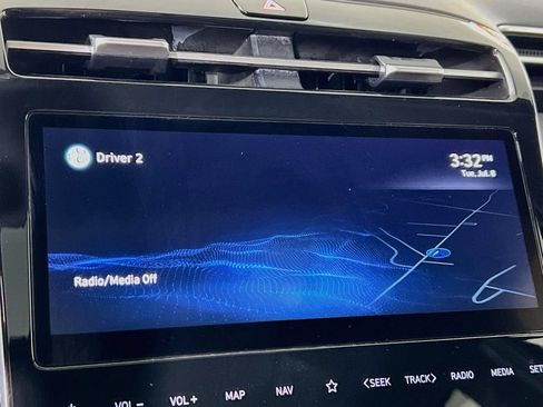 Certified 2022 Hyundai Santa Cruz Limited AWD/4WD image 8
