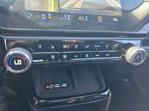 New 2027 Chevrolet Bolt RS w/ Technology Package FWD image 29