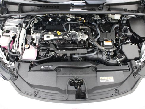Certified 2024 Toyota Prius Prime Premium w/ Advanced Technology Package FWD image 36