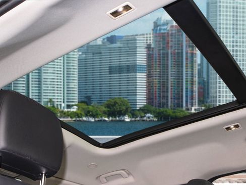 Used 2022 Land Rover Defender 110 SE image 19