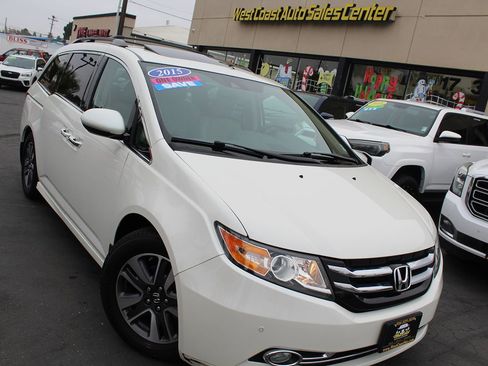 Used 2015 Honda Odyssey Touring Elite image 43