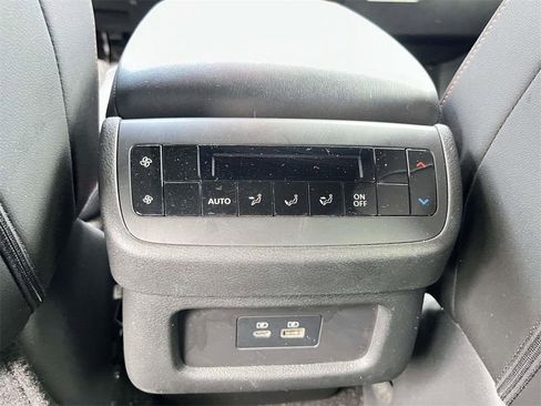Used 2024 Nissan Pathfinder Rock Creek image 28