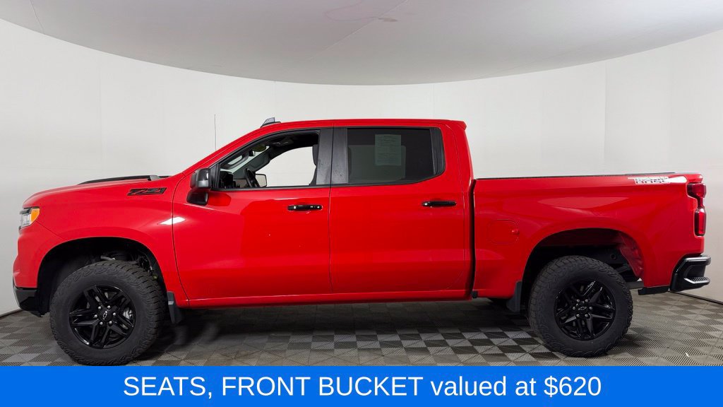 Used 2024 Chevrolet Silverado 1500 LT Trail Boss w/ Convenience Package II AWD/4WD image 5
