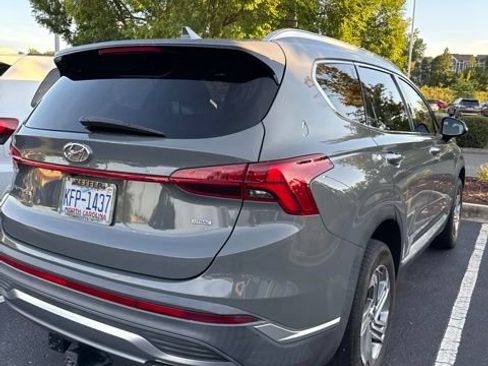 Used 2023 Hyundai Santa Fe SEL w/ Premium Package AWD/4WD image 3