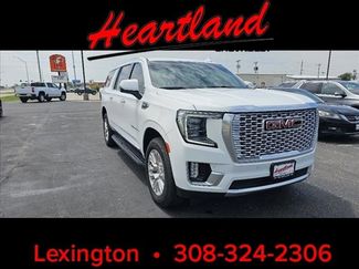 Used 2022 GMC Yukon XL Denali AWD/4WD video 1