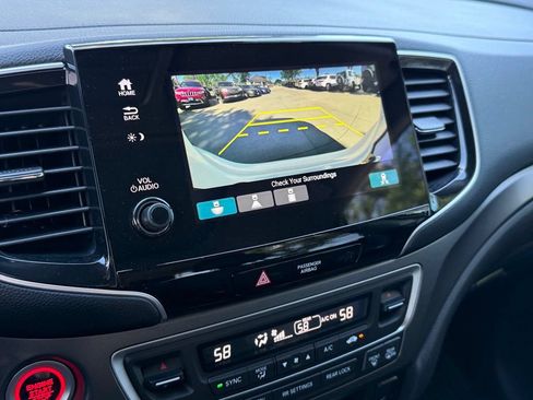 Used 2021 Honda Pilot Special Edition image 24