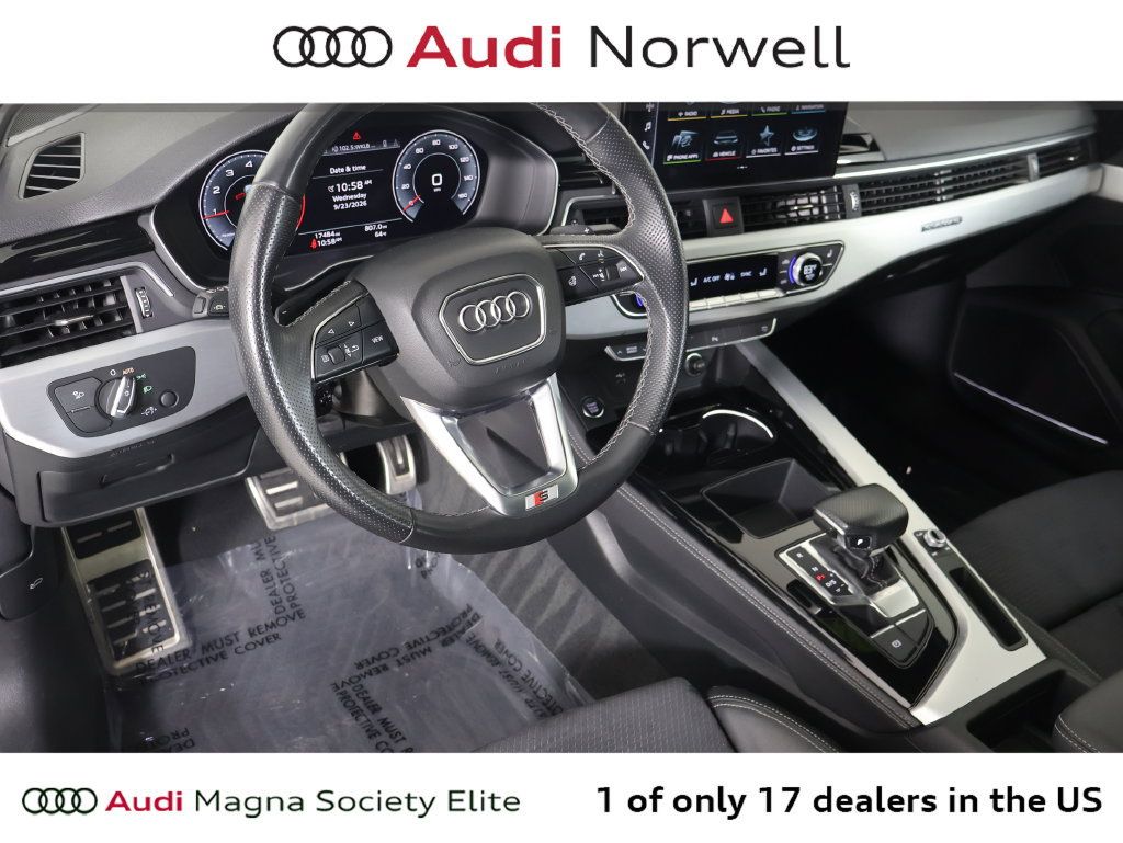 Used 2022 Audi A4 2.0T Premium Plus w/ Premium Plus Package AWD/4WD image 2