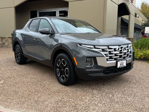 Used 2024 Hyundai Santa Cruz SEL image 8