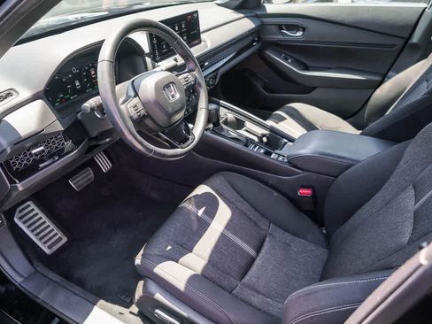 Used 2025 Honda Accord Sport image 16