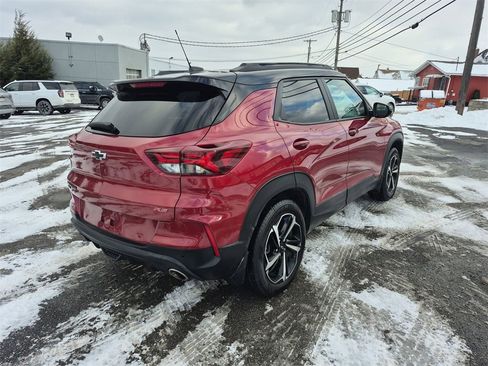 Used 2021 Chevrolet TrailBlazer RS w/ Sun and Liftgate Package image 15