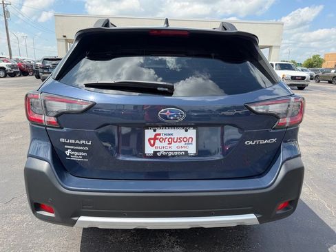 Used 2025 Subaru Outback Limited AWD/4WD image 13