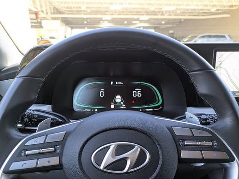 Used 2025 Hyundai Palisade SEL FWD image 30