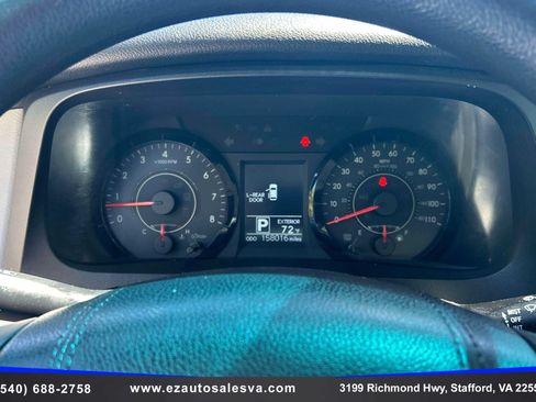 Used 2015 Toyota Sienna LE FWD image 21