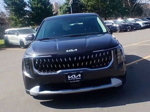 New 2026 Kia Carnival image 6