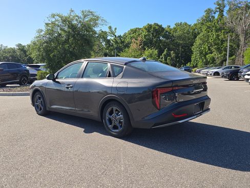 New 2026 Kia K4 FWD image 6