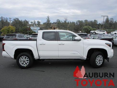 New 2026 Toyota Tacoma SR5 image 2