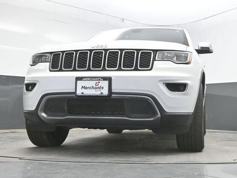 Used 2021 Jeep Grand Cherokee Limited AWD/4WD image 40