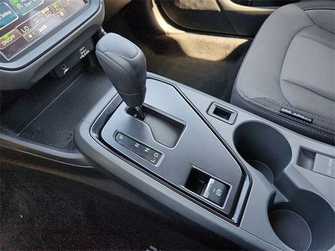 Used 2024 Subaru Crosstrek 2.0i image 25