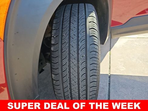 Used 2025 Chevrolet TrailBlazer RS w/ Convenience Package image 35