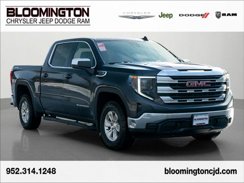 Used 2023 GMC Sierra 1500 SLE image 1
