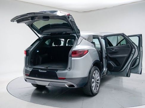 Used 2023 Chevrolet Blazer Premier w/ Driver Confidence II Package image 22