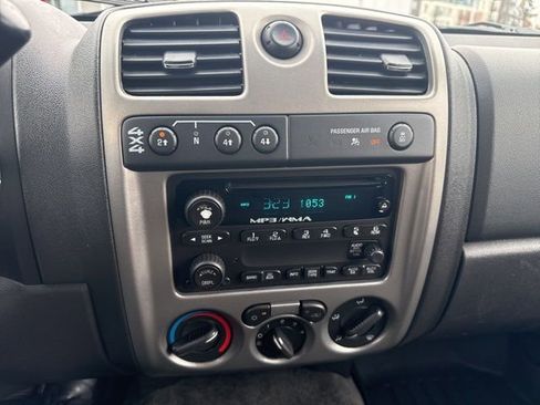 Used 2012 Chevrolet Colorado LT image 22