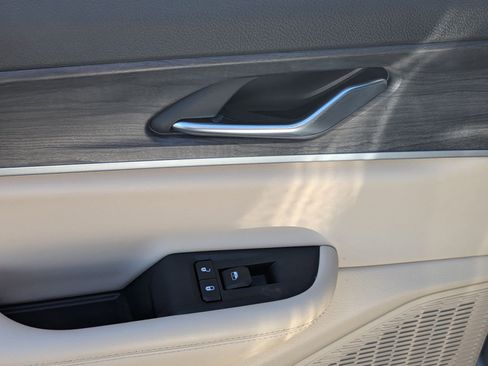 Certified 2023 Jeep Grand Cherokee L Limited w/ Luxury Tech Group II image 26