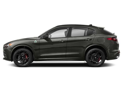 Used 2022 Alfa Romeo Stelvio Quadrifoglio w/ Active Assist Plus Package image 2