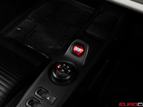 Used 2019 Ford GT RWD image 43