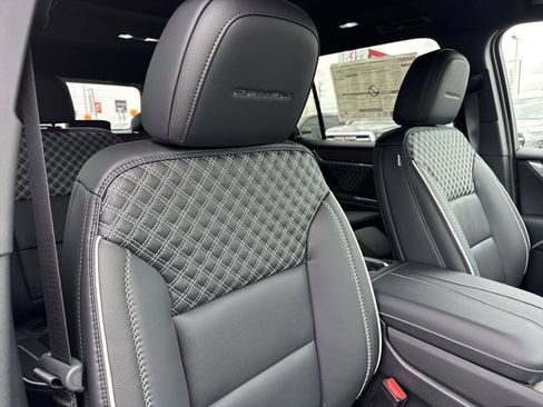 New 2026 GMC Acadia Denali FWD image 26